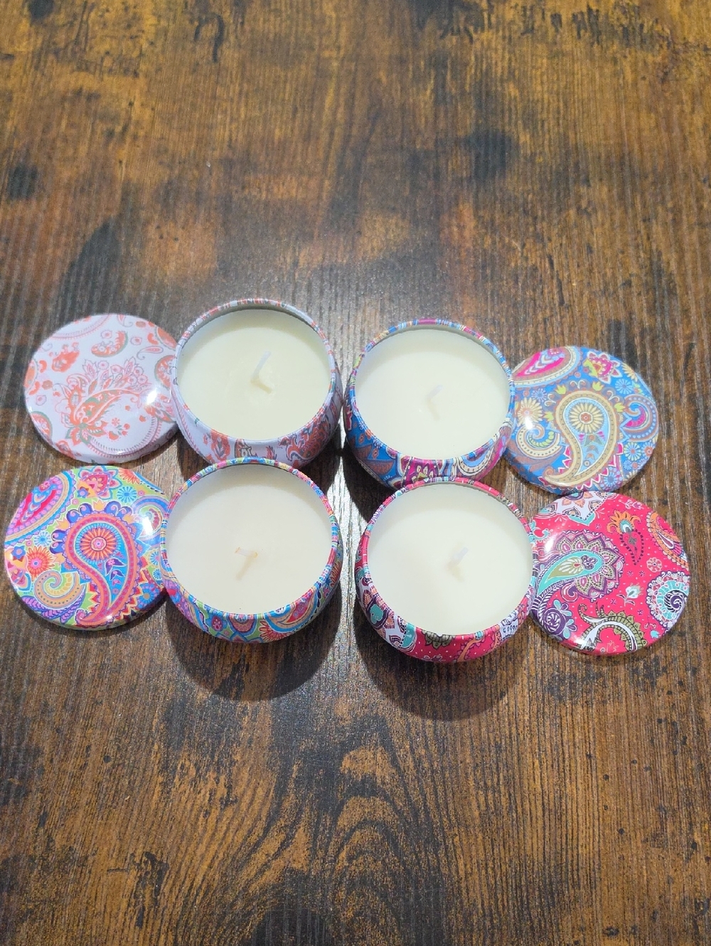 New Assorted 4 Pack Paisly Designs  Tin Candles - Multicolor